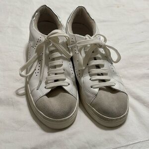 Steve Madden NWOT Sneakers
